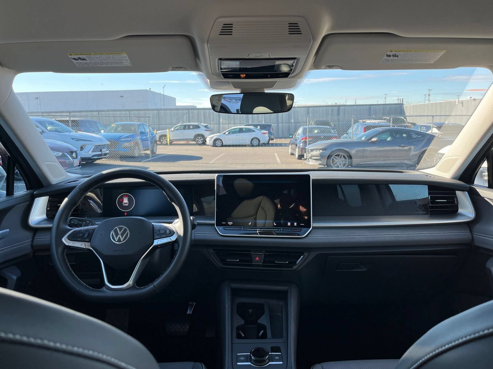 Used 2026 Volkswagen Tiguan SE FWD image 34