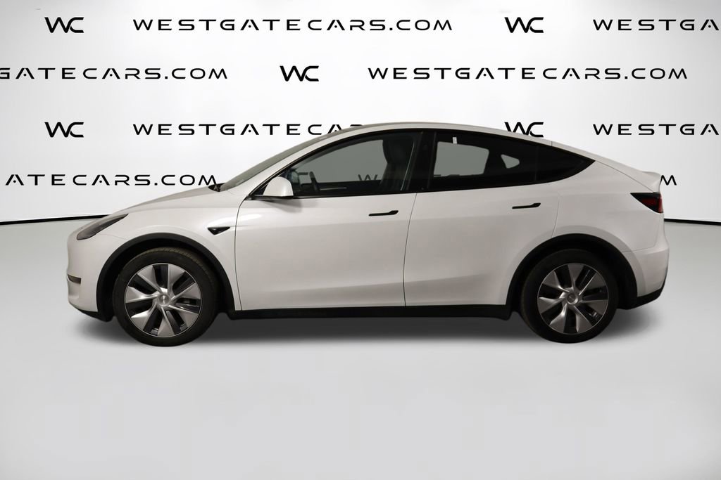 Used 2023 Tesla Model Y Long Range AWD/4WD image 43