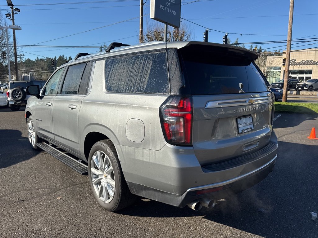 Used 2024 Chevrolet Suburban High Country image 6