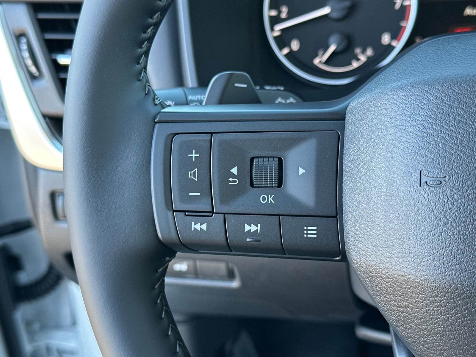 New 2026 Nissan Rogue SV image 26