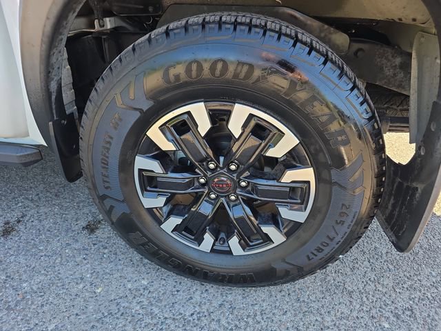Used 2024 Nissan Frontier Pro-X w/ Pro Convenience Package RWD image 17