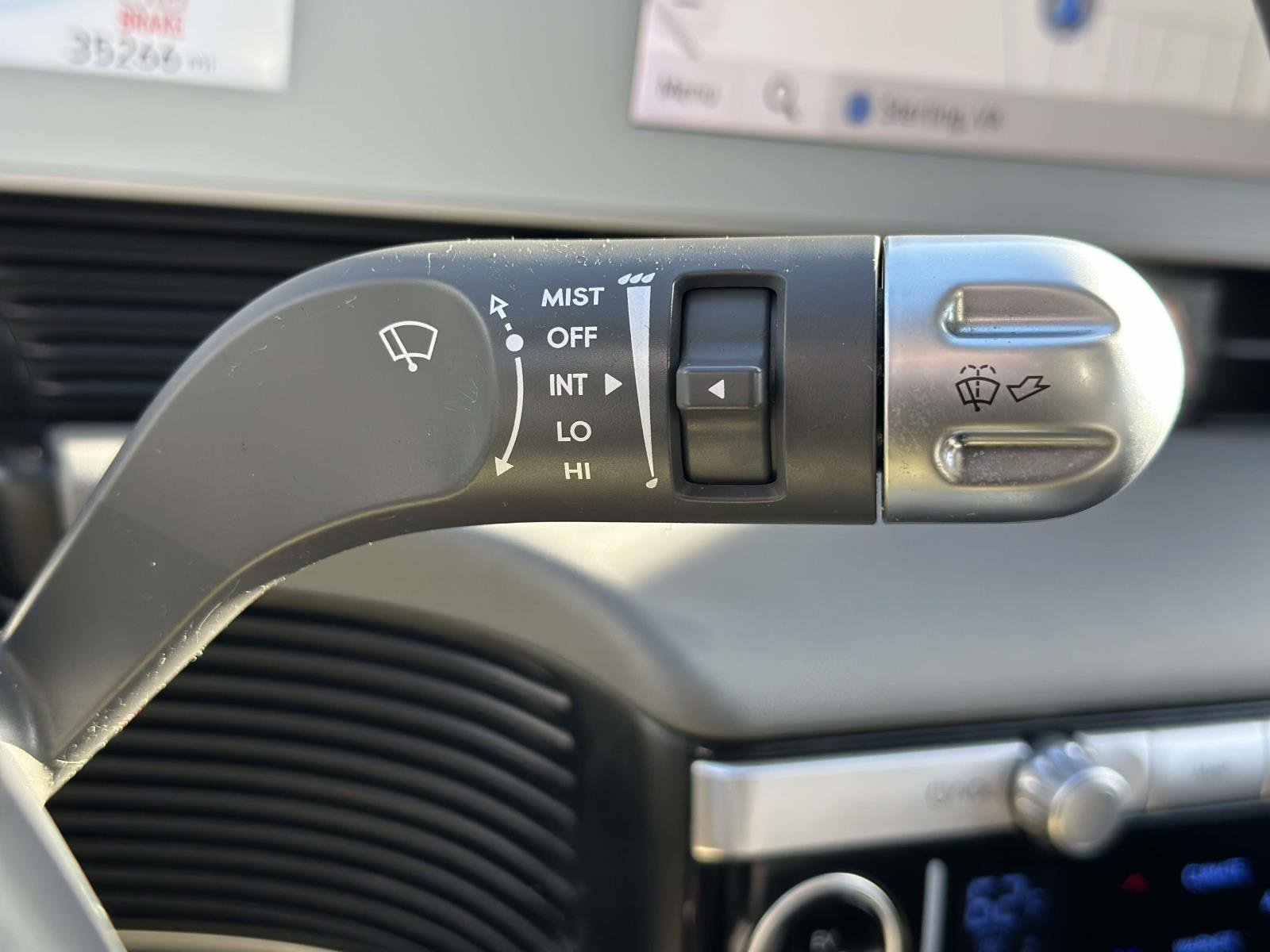 Used 2022 Hyundai Ioniq 5 SE image 17