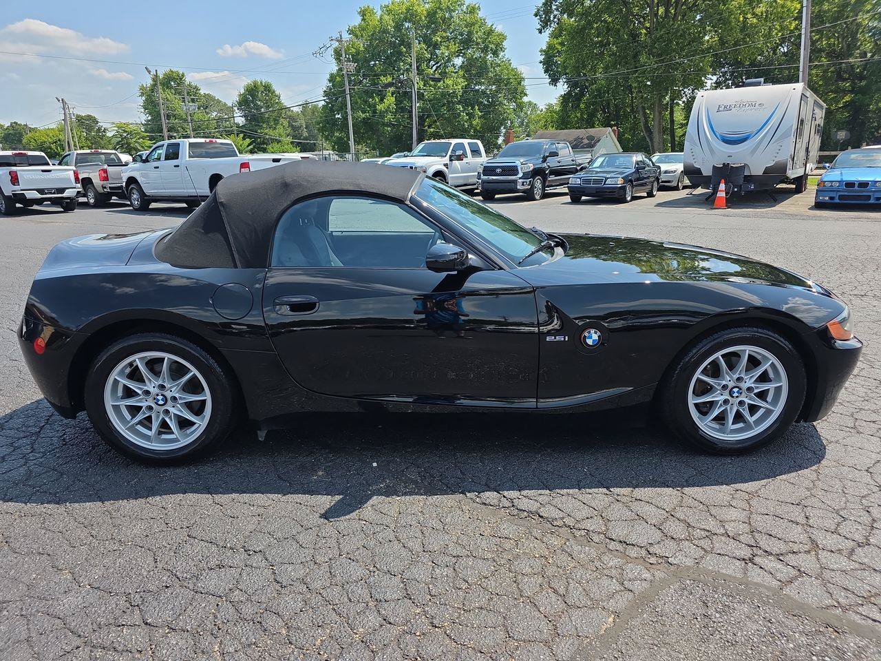 Used 2003 BMW Z4 2.5i RWD image 21