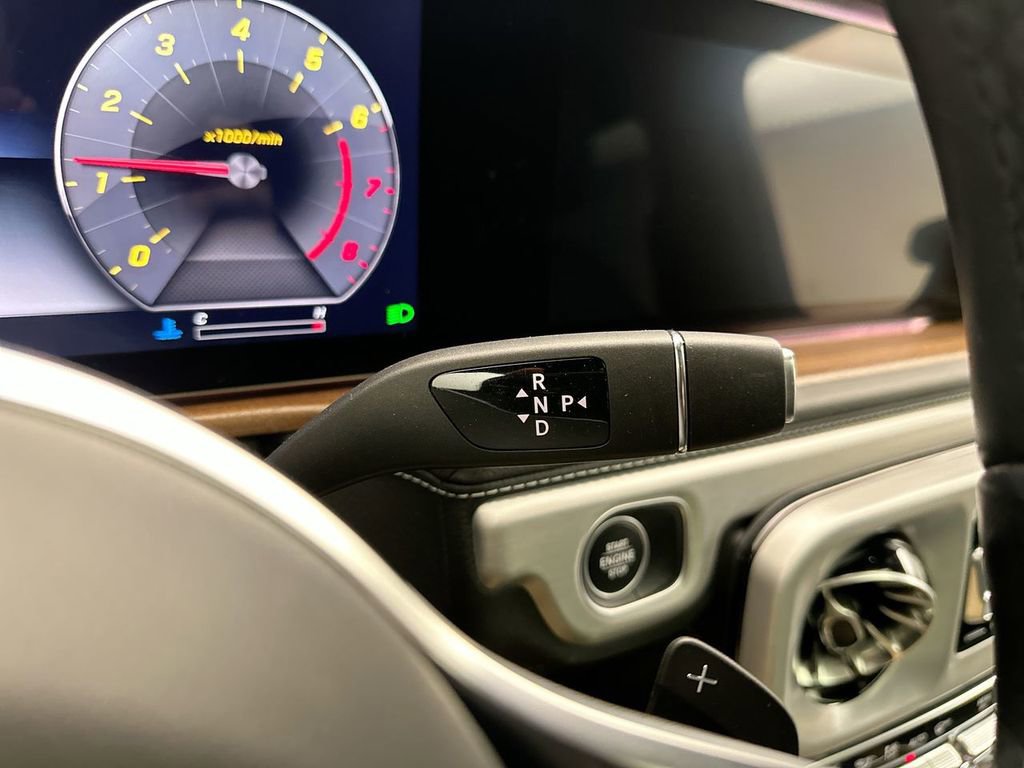 Used 2024 Mercedes-Benz G 550 image 12