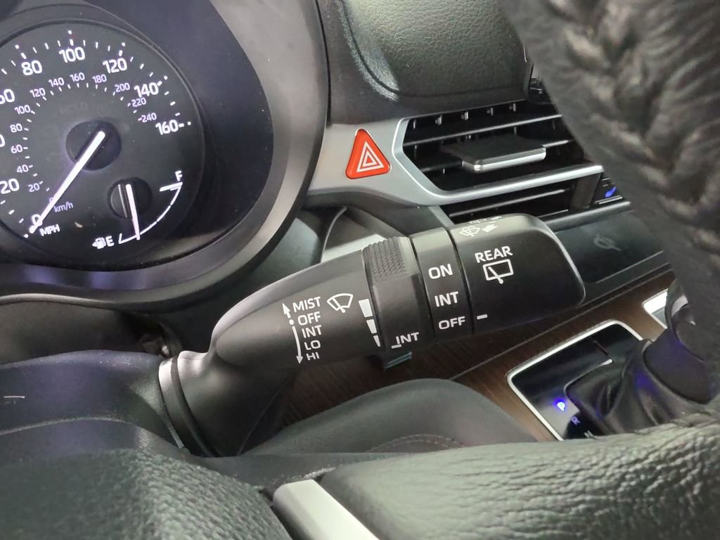Certified 2024 Toyota Sienna XLE w/ XLE Plus Package FWD image 17