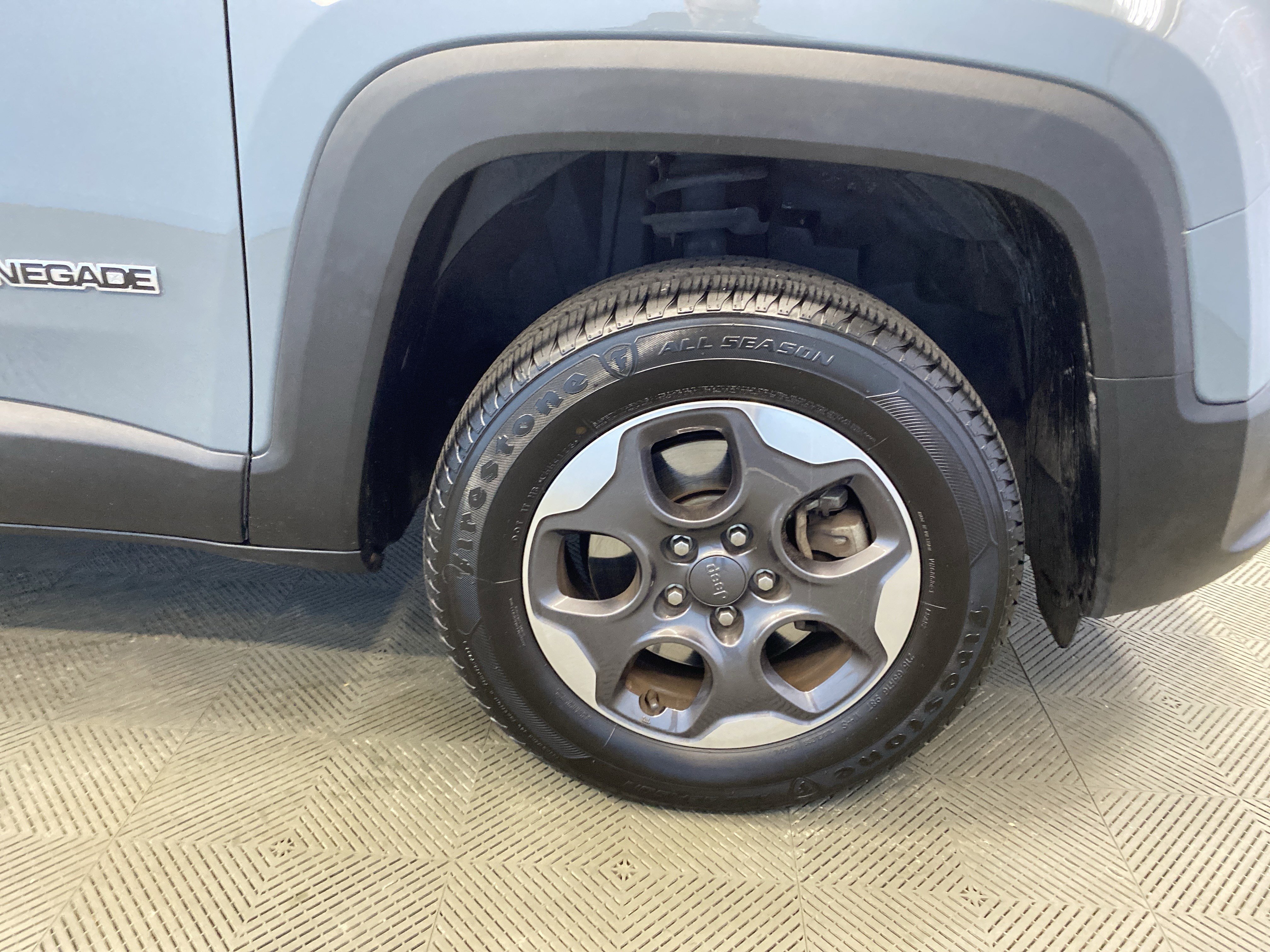 Certified 2017 Jeep Renegade Sport w/ Power & Air Group image 42