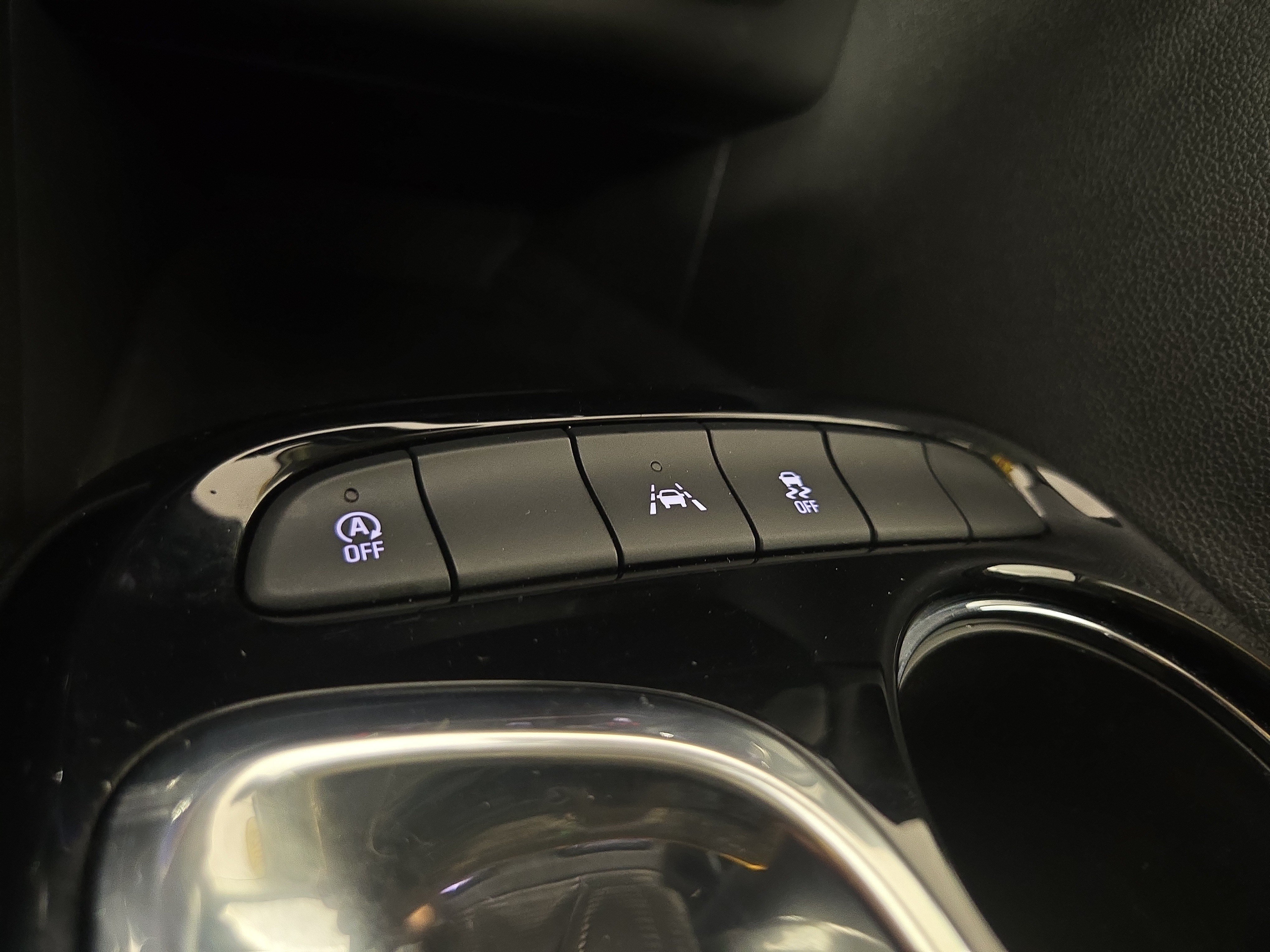 Used 2024 Buick Encore GX Sport Touring w/ Comfort Package FWD image 27
