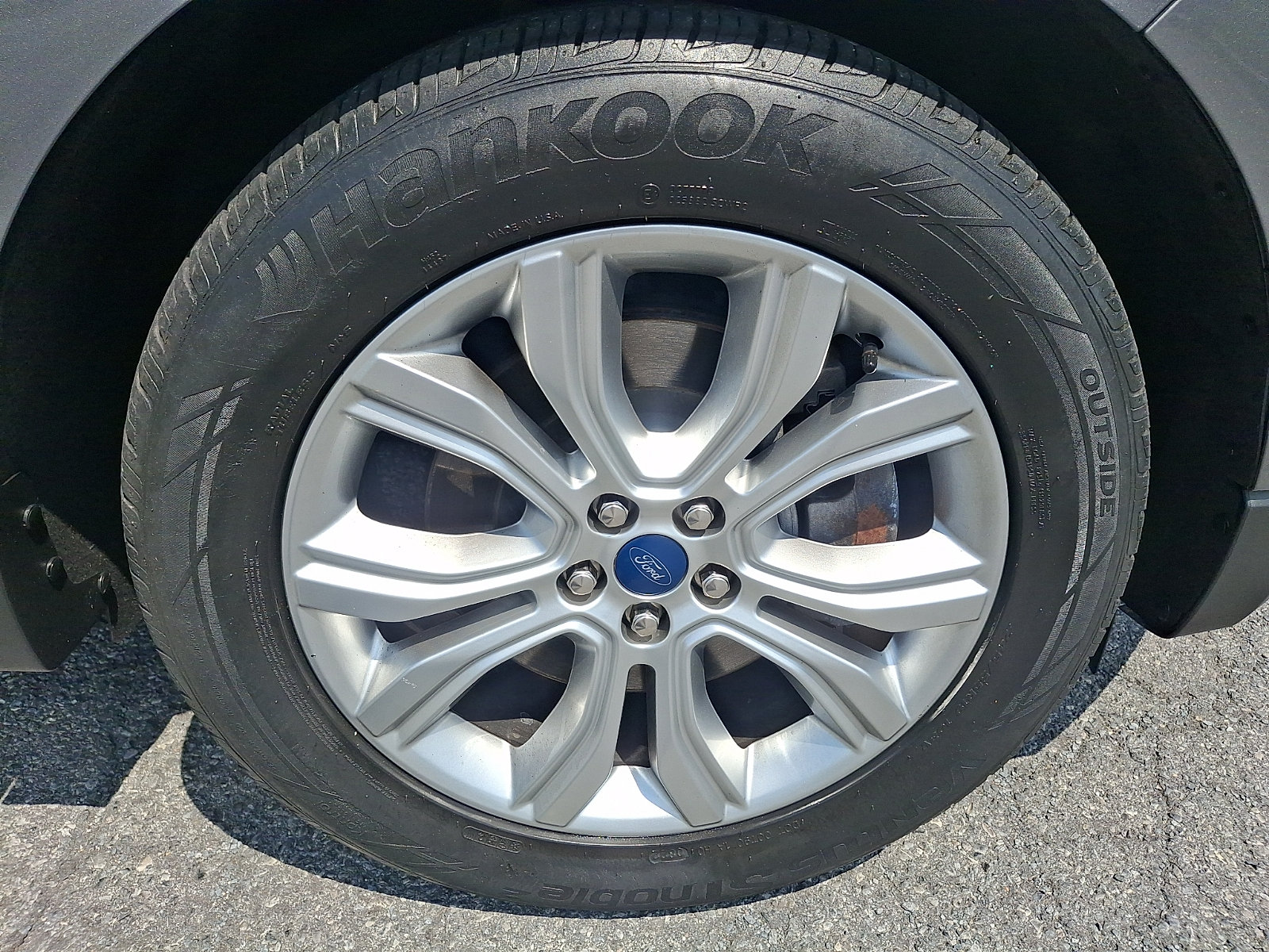 Used 2022 Ford Edge Titanium w/ Equipment Group 301A AWD/4WD image 8