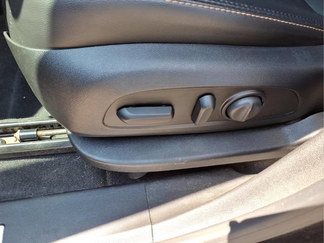 Used 2019 Chevrolet Equinox Premier FWD image 17