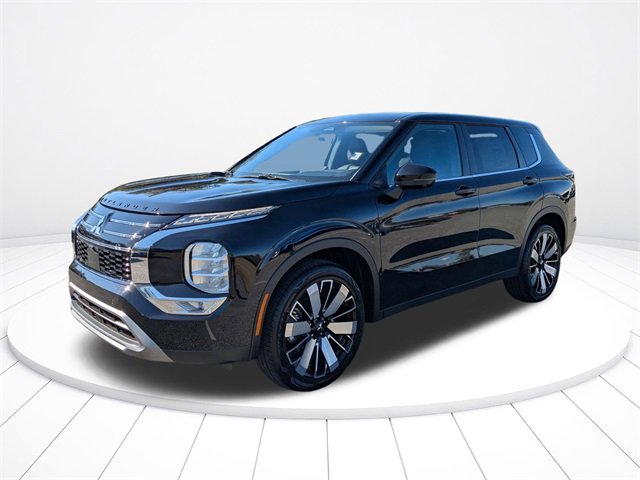 New 2026 Mitsubishi Outlander SE image 7