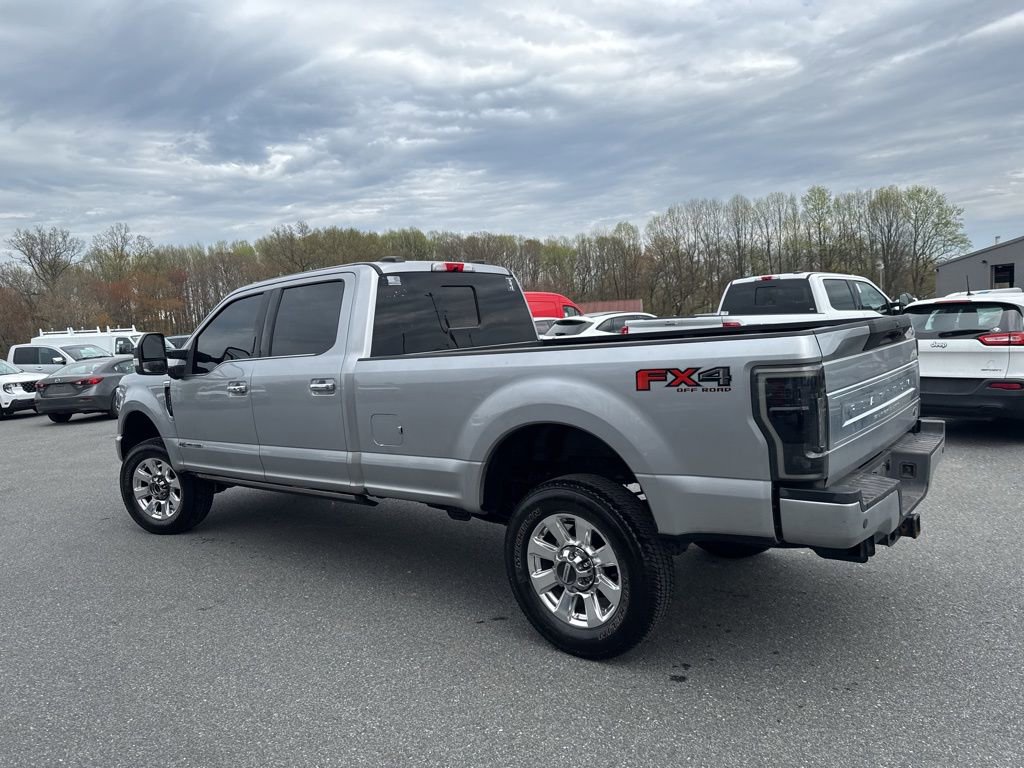 Used 2022 Ford F350 Platinum image 4