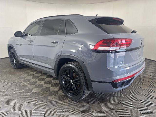 Used 2022 Volkswagen Atlas Cross Sport SEL R-Line AWD/4WD image 6