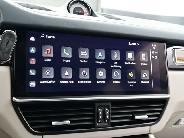 Certified 2022 Porsche Cayenne Turbo image 20