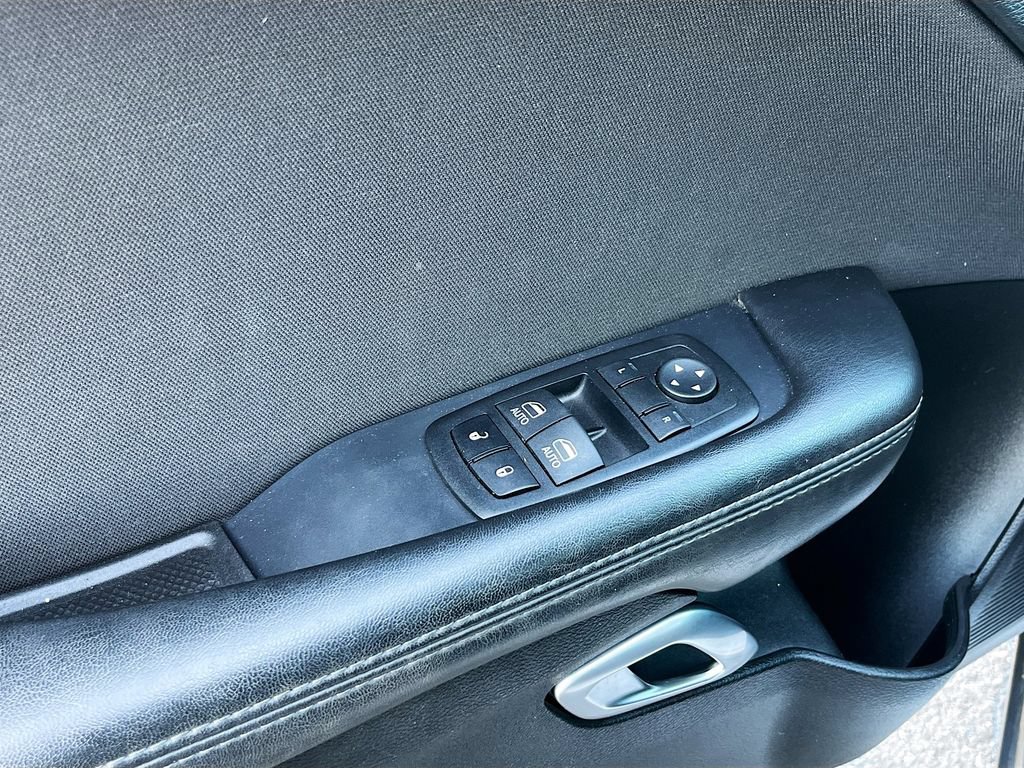 Used 2023 Dodge Challenger R/T RWD image 18