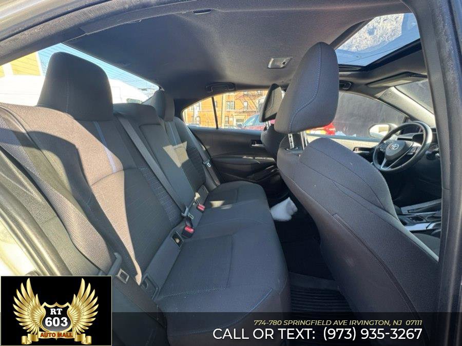 Used 2022 Toyota Corolla SE image 11
