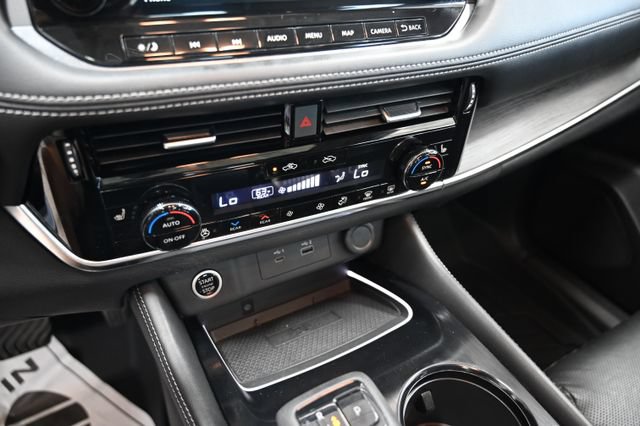 Used 2021 Nissan Rogue Platinum FWD image 19