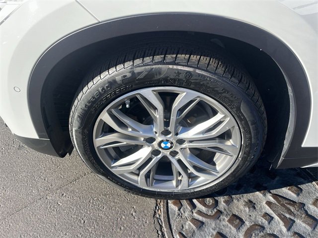 Used 2017 BMW X1 xDrive28i image 10