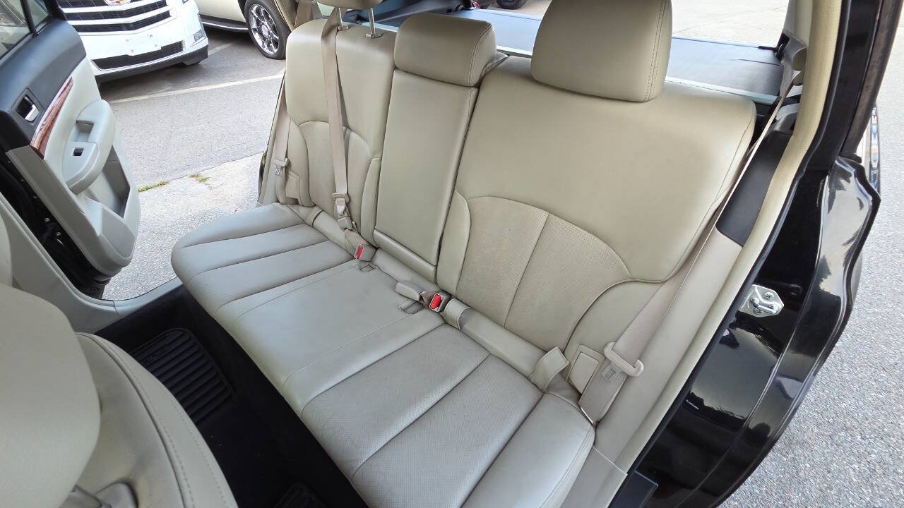 Used 2010 Subaru Outback 2.5i Limited AWD/4WD image 31