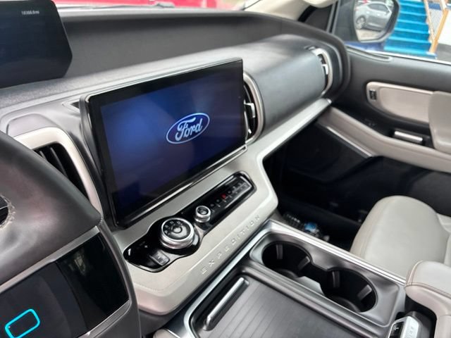 Used 2025 Ford Expedition Active AWD/4WD image 69