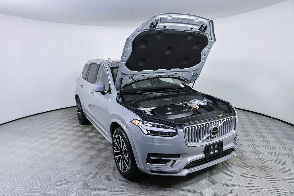 Certified 2025 Volvo XC90 T8 Plus w/ Protection Package Premier AWD/4WD image 36