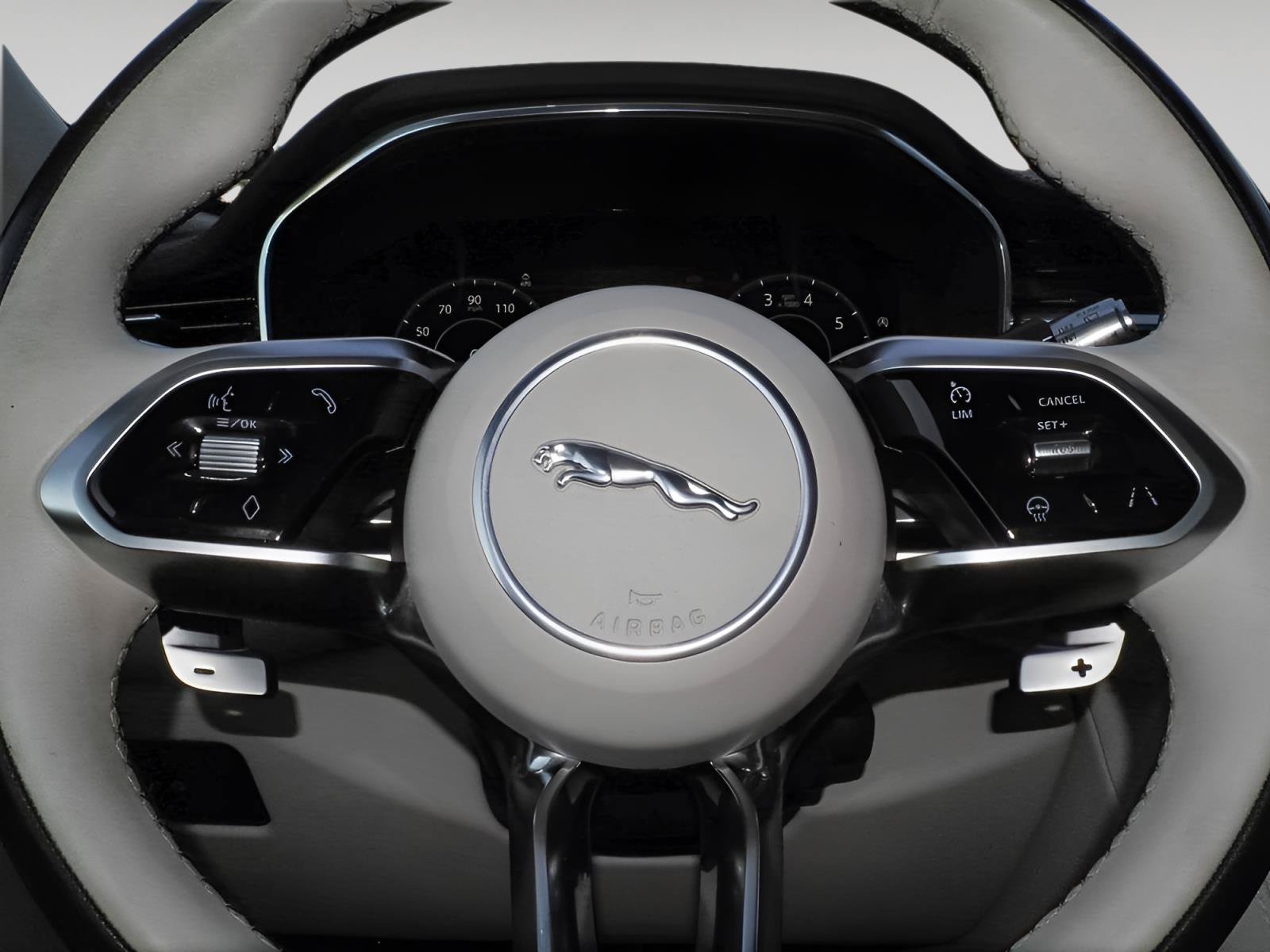 Used 2021 Jaguar F-PACE S AWD/4WD image 30