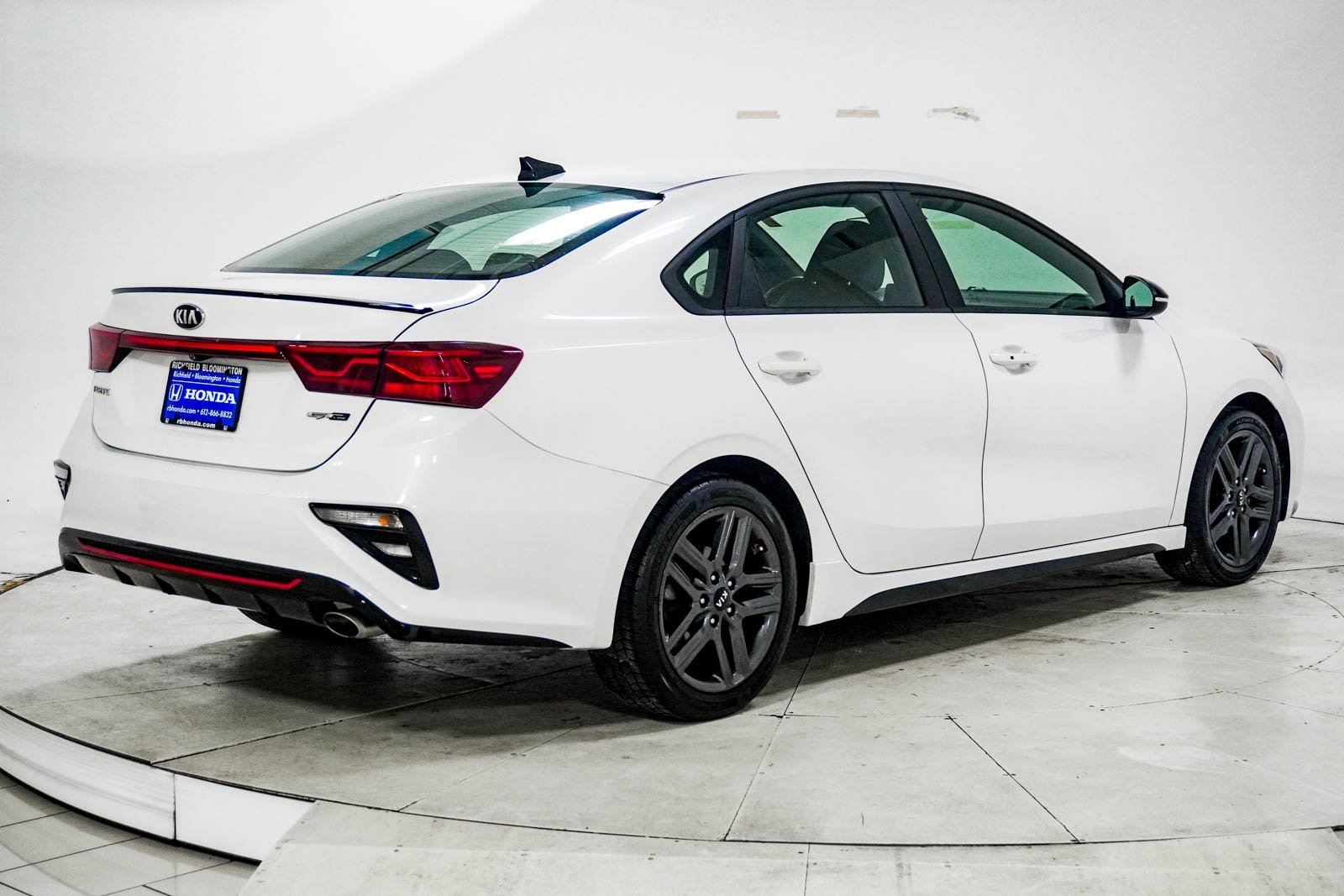 Used 2021 Kia Forte GT-Line image 11