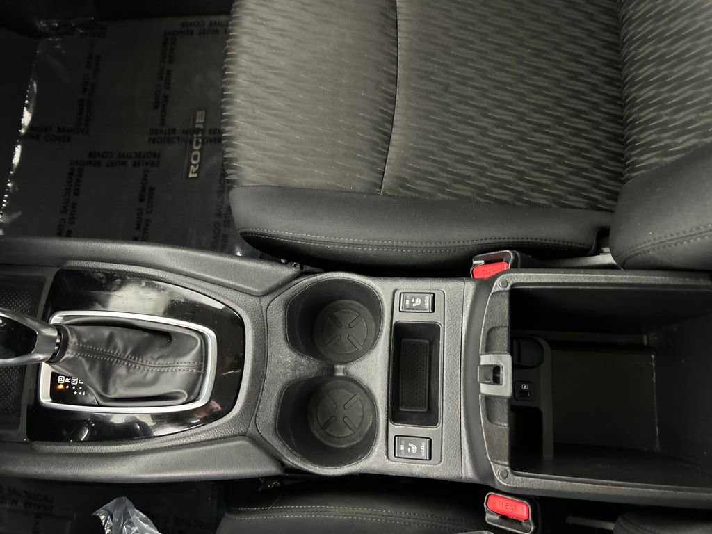 Used 2019 Nissan Rogue S w/ Special Edition Package FWD image 15