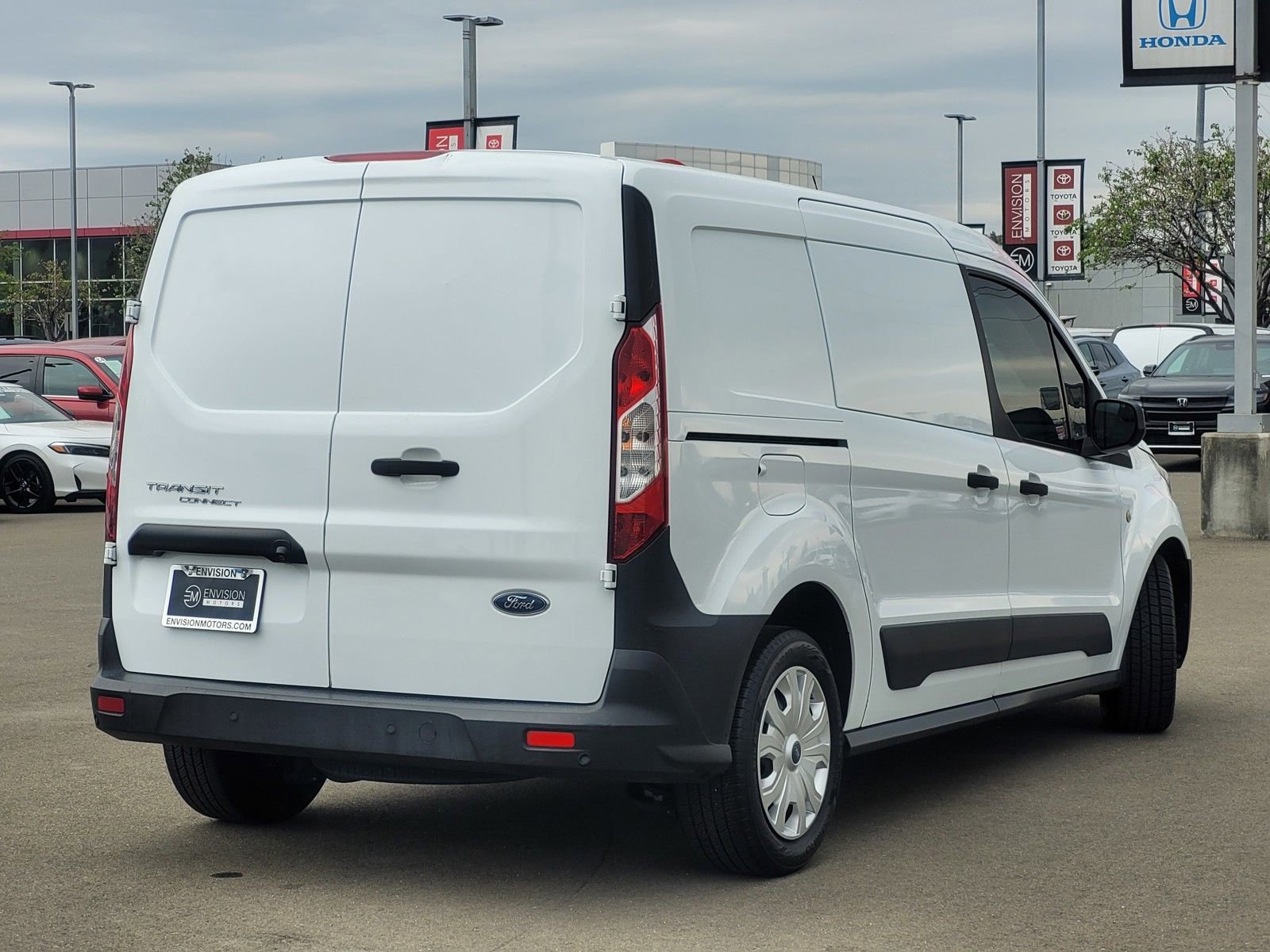 Used 2020 Ford Transit Connect XL FWD image 5