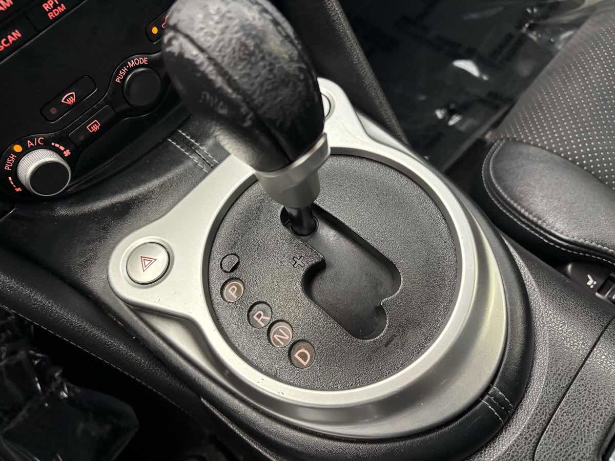 Used 2012 Nissan 370Z Touring w/ Sport Pkg image 18