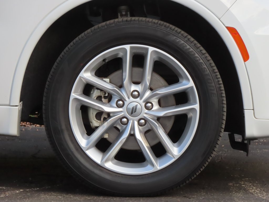 Used 2024 Dodge Durango GT image 9