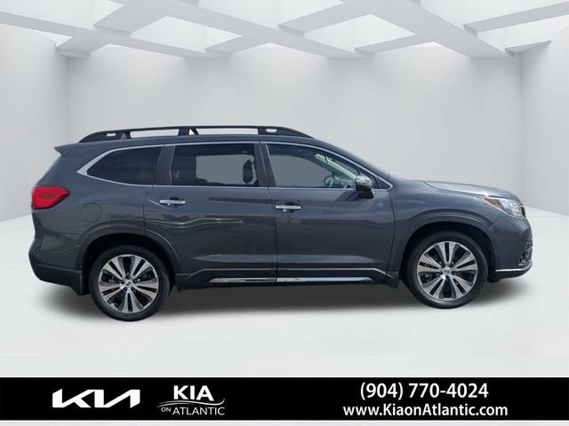 Used 2022 Subaru Ascent Touring AWD/4WD image 2