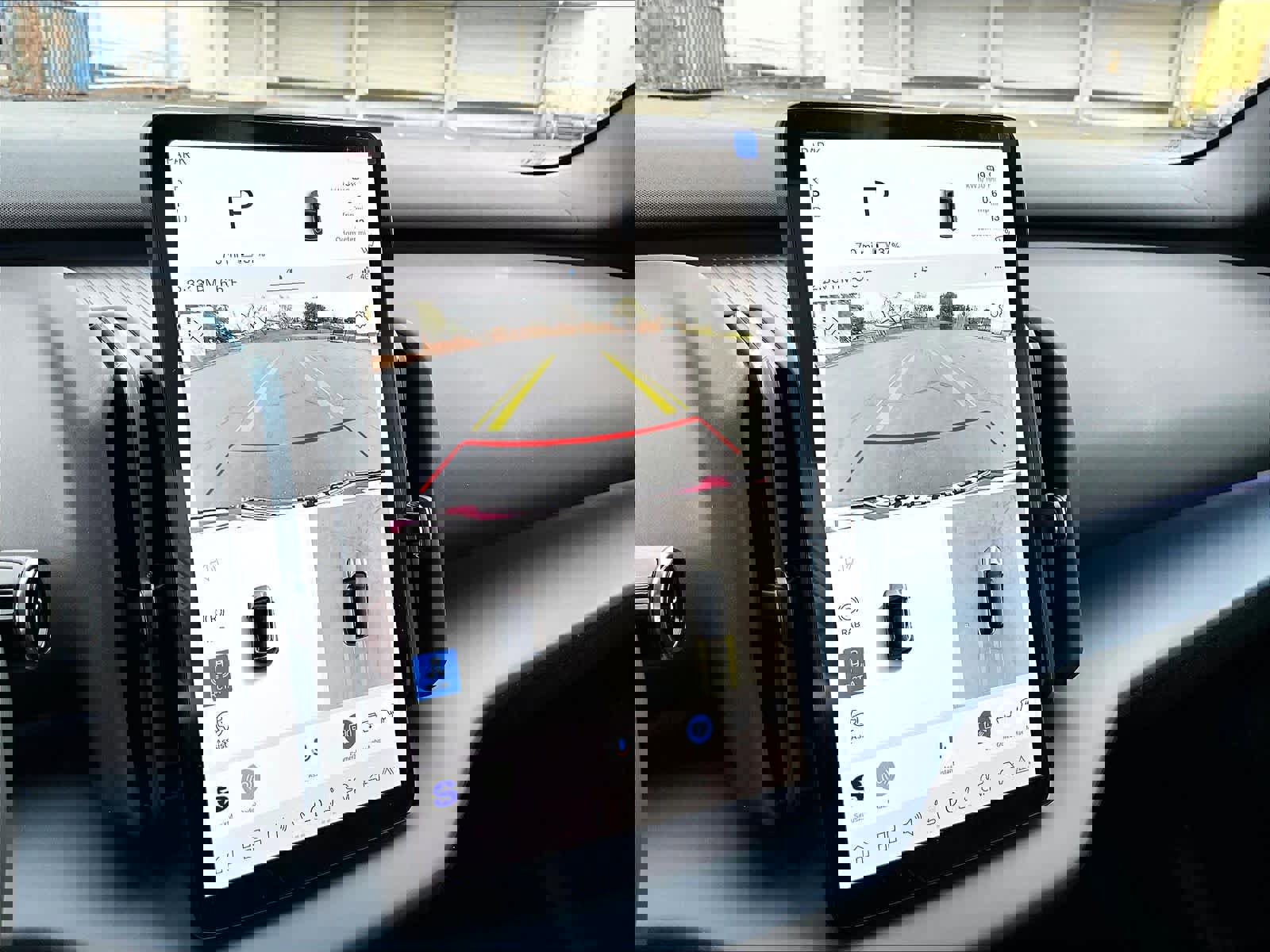 New 2026 Volvo EX30 Cross Country Ultra w/ Protection Package Premier image 20