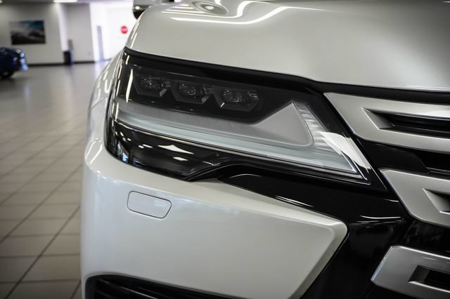 Used 2024 Lexus LX 600 4WD w/ Luxury Package image 29
