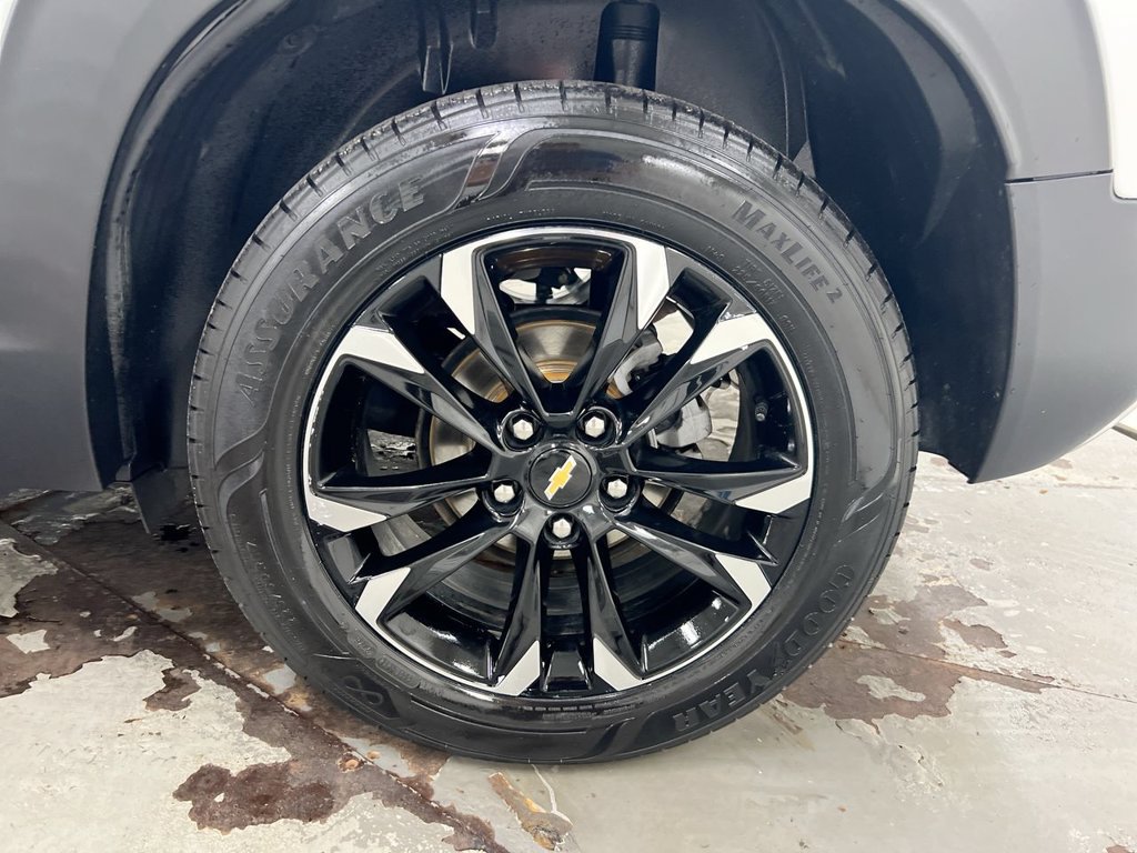 Used 2023 Chevrolet TrailBlazer LT w/ Convenience Package FWD image 26