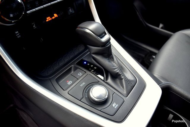 Used 2024 Toyota RAV4 XSE image 10