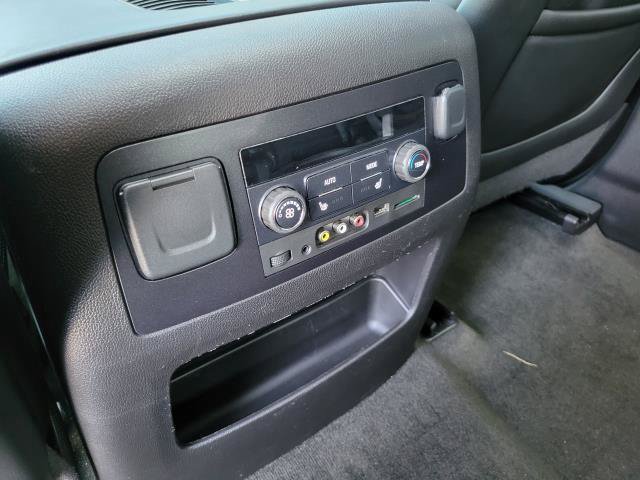 Used 2016 GMC Yukon Denali w/ Open Road Package AWD/4WD image 36