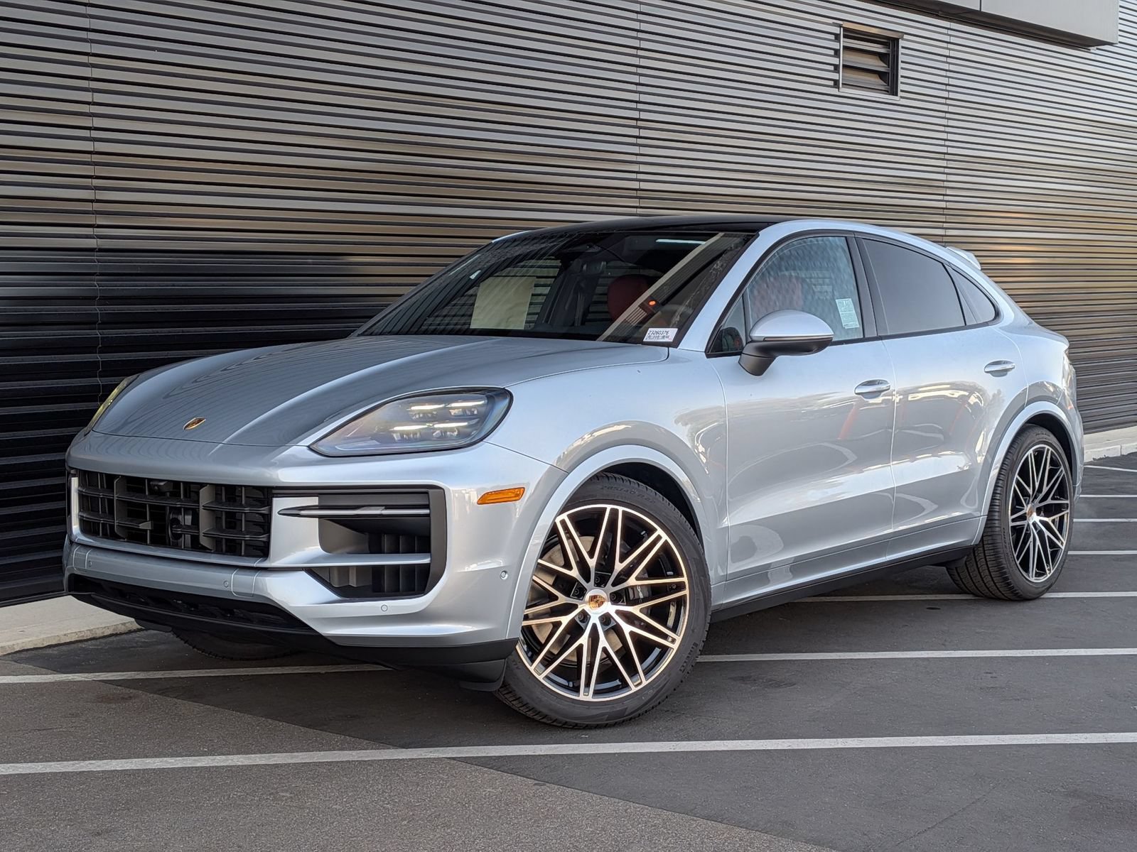 New 2026 Porsche Cayenne Coupe AWD/4WD image 1
