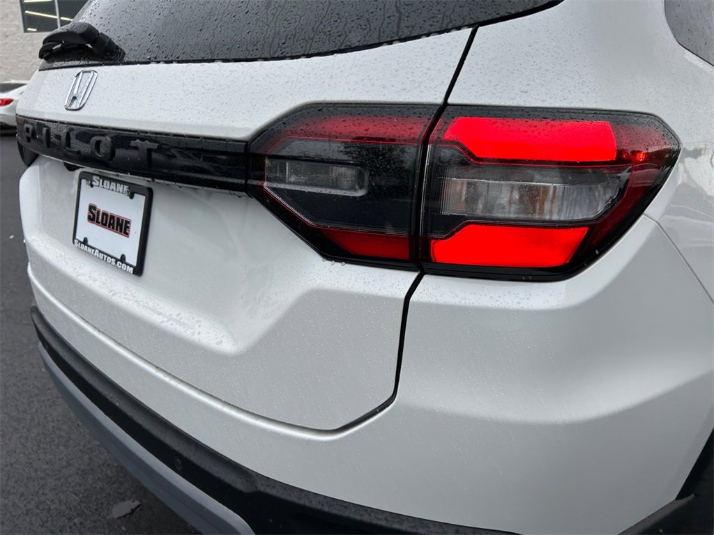 New 2025 Honda Pilot EX-L image 19