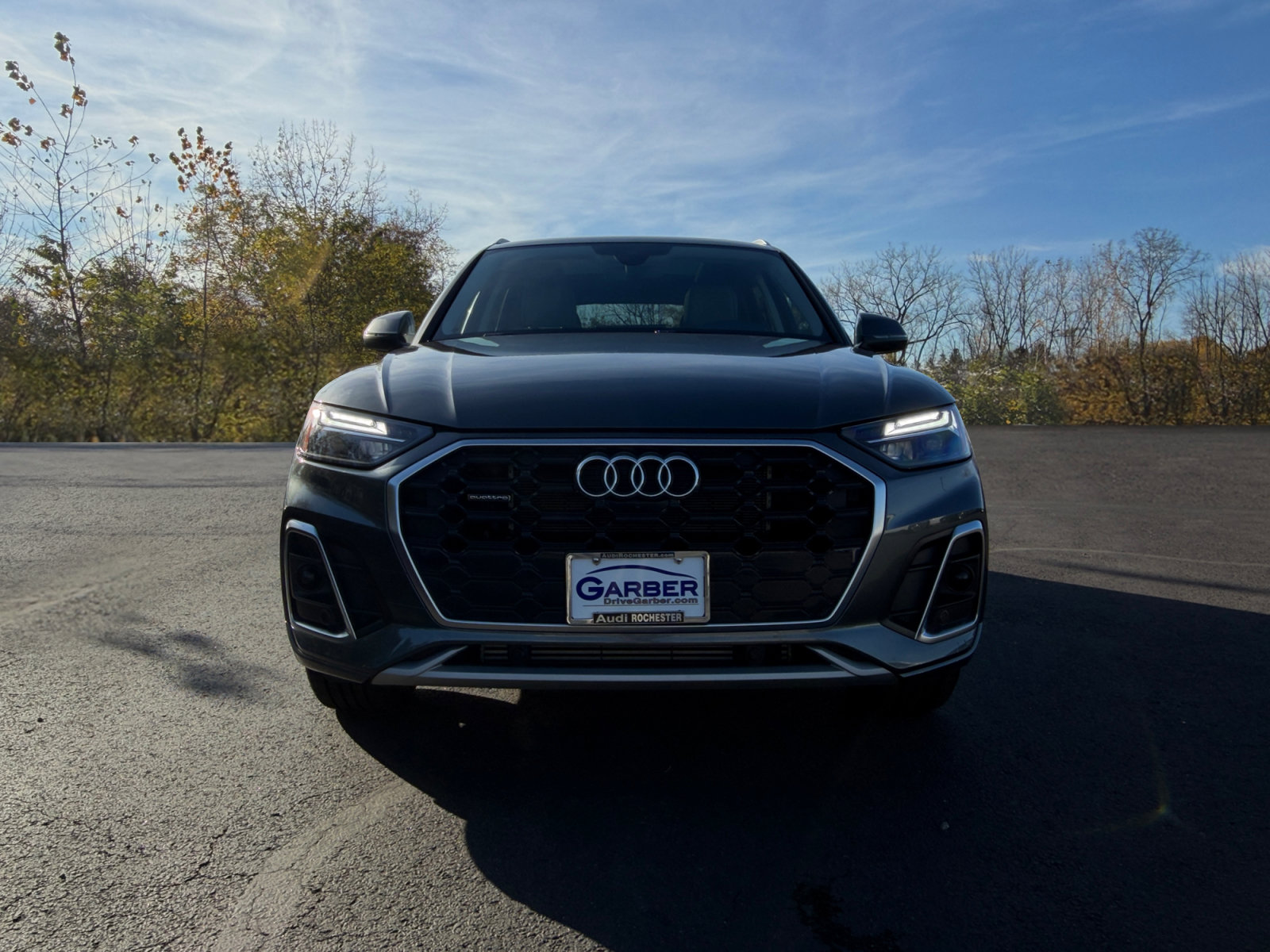 Used 2024 Audi Q5 e Premium Plus w/ Premium Plus Package AWD/4WD image 6