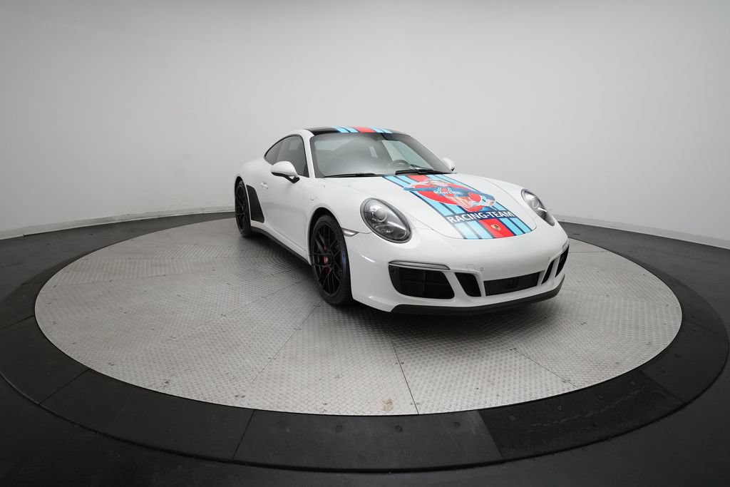 Used 2019 Porsche 911 Carrera GTS RWD image 3