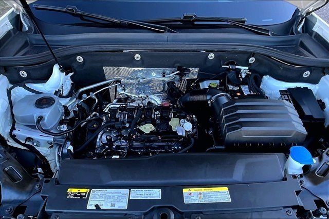 Used 2024 Volkswagen Atlas SEL Premium R-Line image 31