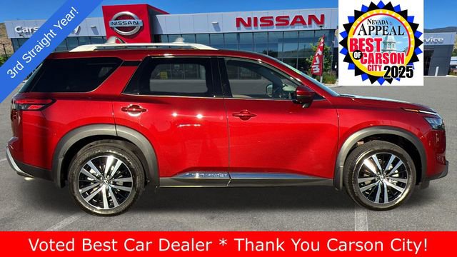Used 2025 Nissan Pathfinder Platinum w/ Cargo Package image 2