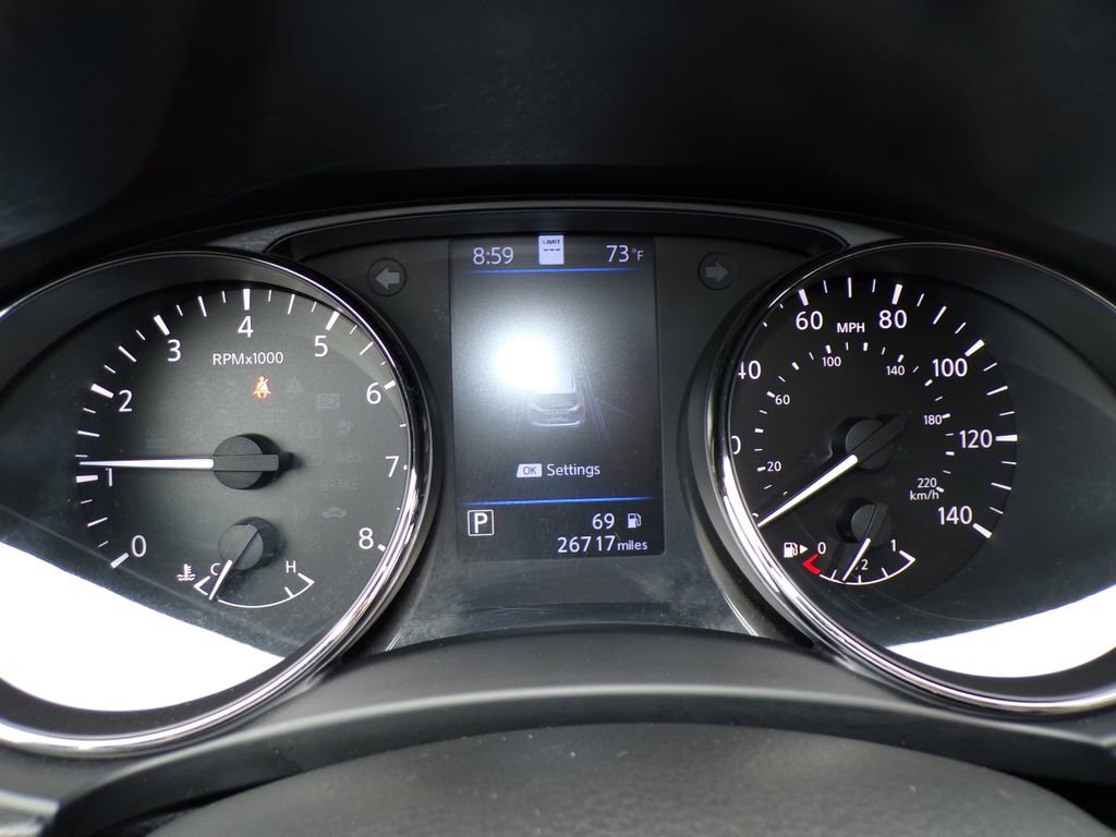 Used 2022 Nissan Rogue Sport SL w/ Premium Package AWD/4WD image 24
