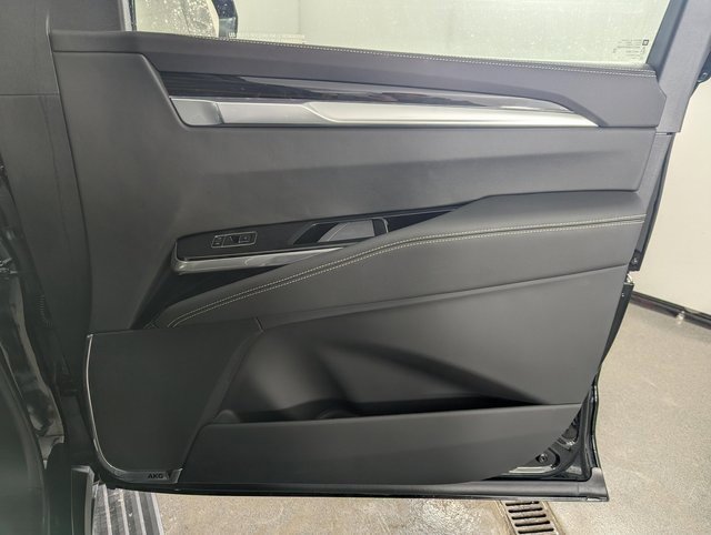 Used 2025 Cadillac Escalade Premium Luxury w/ Touring Package image 23