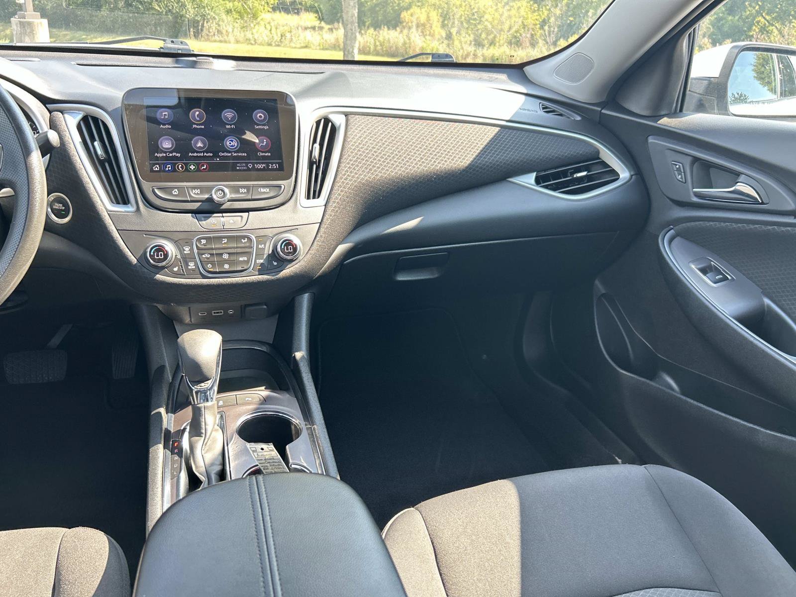 Used 2024 Chevrolet Malibu LT FWD image 19