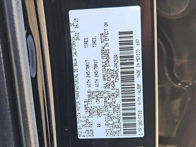 Used 2025 Toyota Tacoma SR5 image 21
