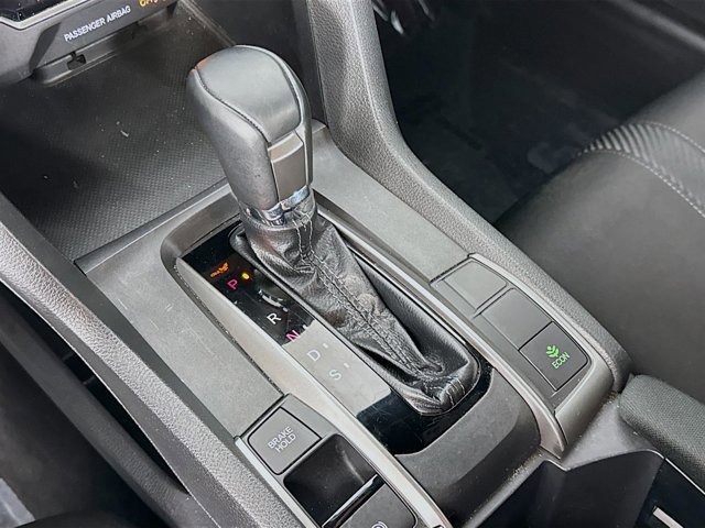 Used 2018 Honda Civic Sport image 18