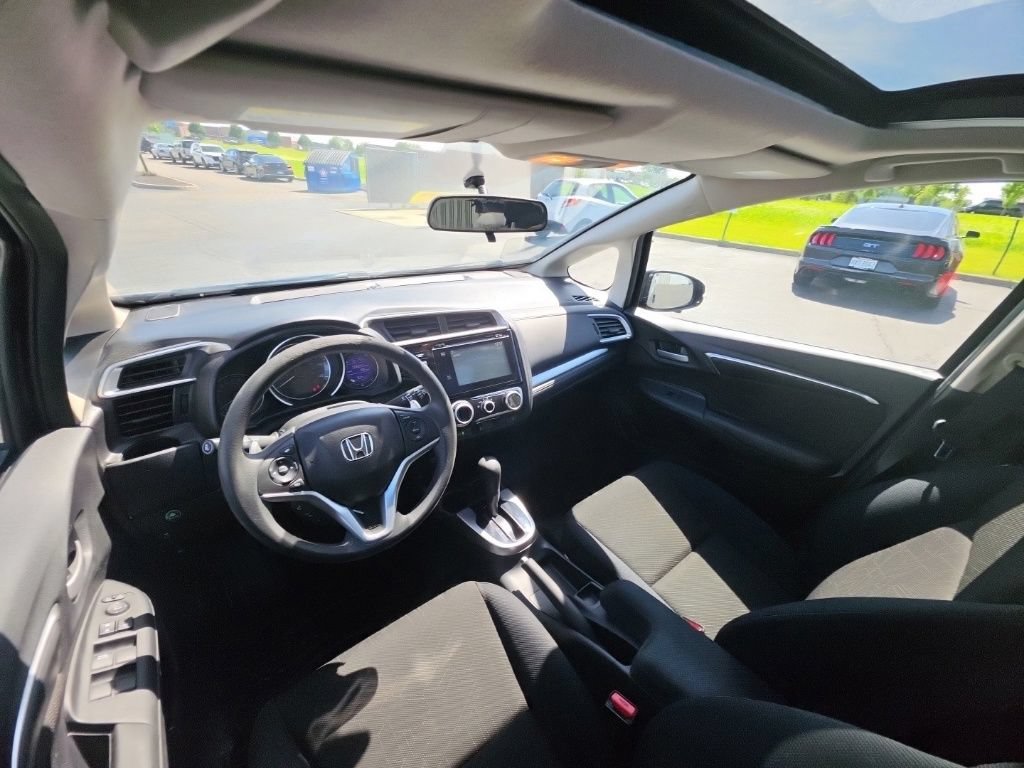 Used 2015 Honda Fit EX image 27