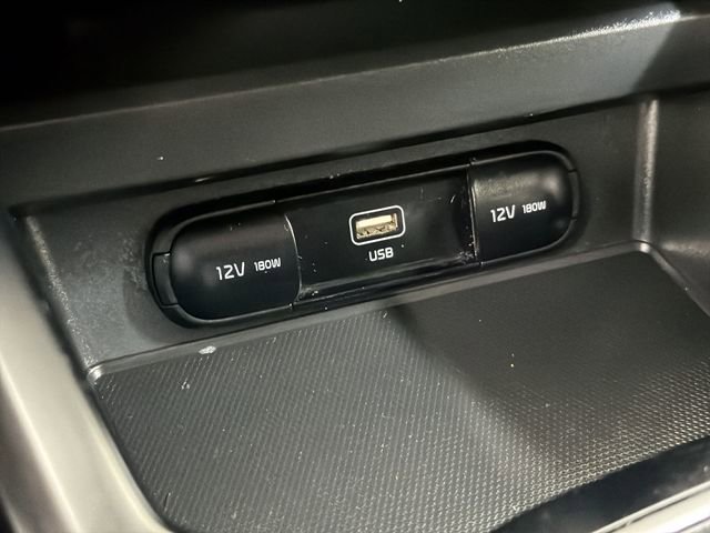 Used 2024 Kia Soul LX w/ Option Group 015 FWD image 24