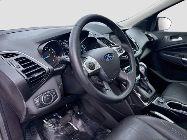 Used 2016 Ford Escape Titanium w/ Equipment Group 301A AWD/4WD image 9